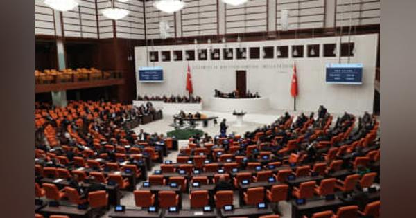 スウェーデン加盟法案承認　トルコ議会委、NATO