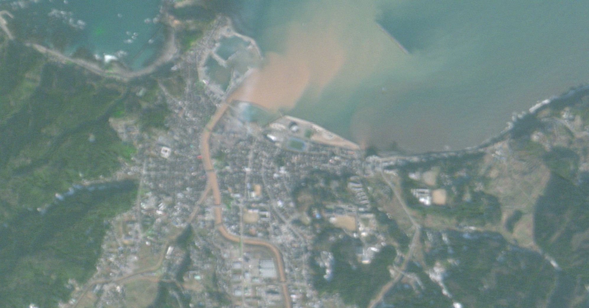石川県輪島市や富山県高岡市などの被災後衛星画像、宇宙ベンチャーが公開