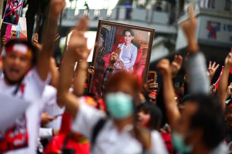 ミャンマー軍政、外国人含む9652人に恩赦　独立記念日に合わせ