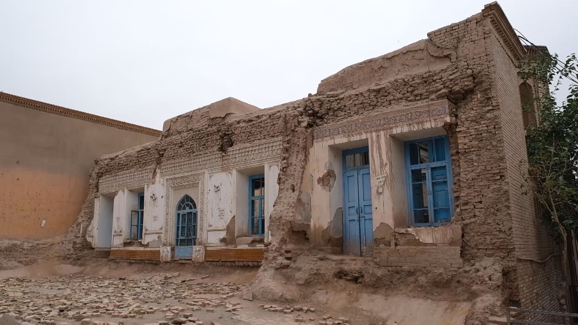 中国新疆ウイグル自治区　宗教教育への締め付けさらに強化へ