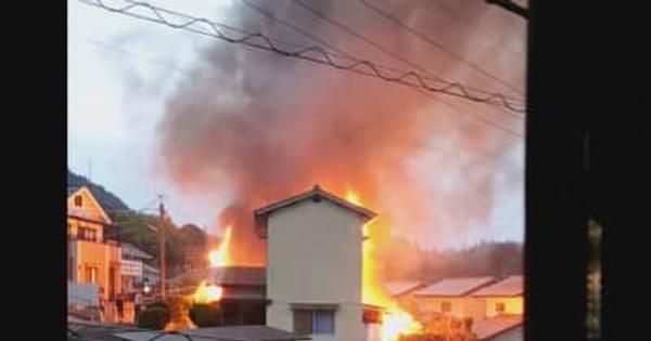 【3報】2人が心肺停止　1人と連絡取れず　広島市西区の住宅火災