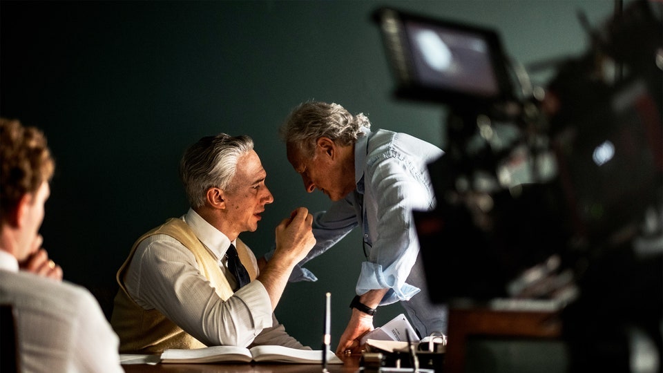 映画『フェラーリ』はマイケル・マン監督の“自伝”のようにみえる作品だ：映画レビュー