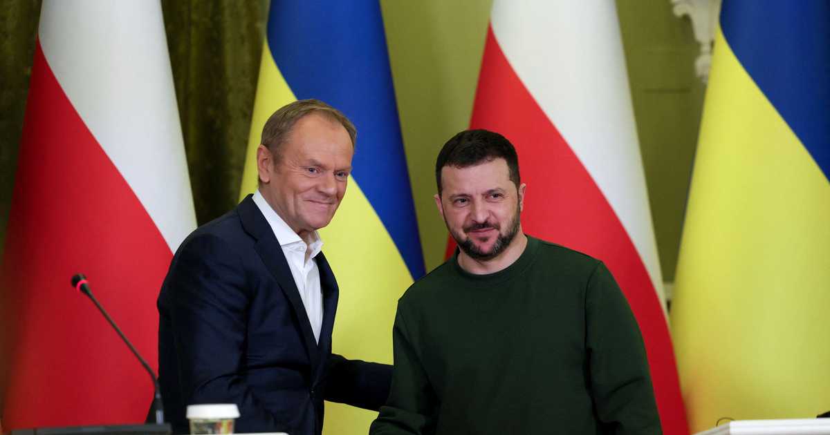 ポーランド新首相がウクライナを初訪問　両国関係改善で対露対抗を確認