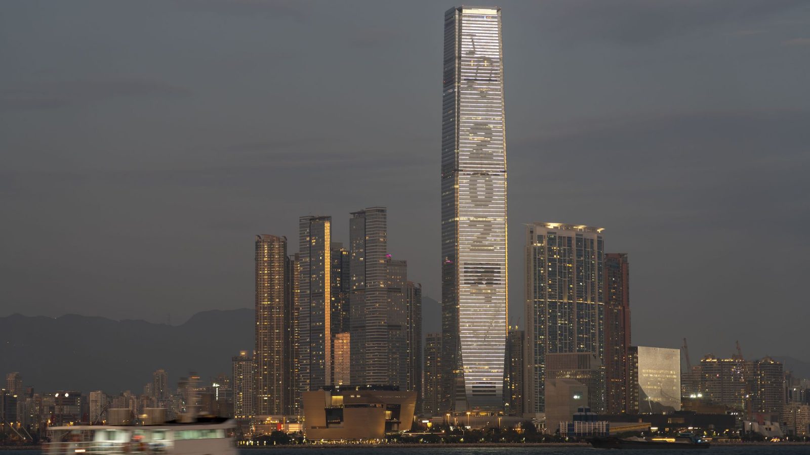 香港の「非国際化」と「中国本土化」がますます加速している理由