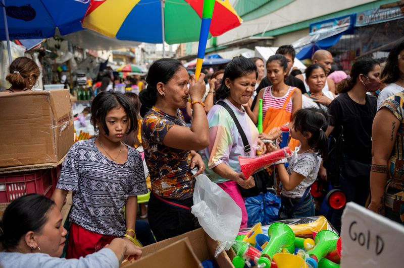フィリピン中銀、タカ派姿勢維持　1月インフレ鈍化も