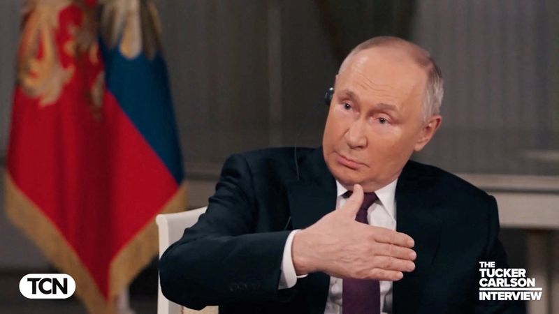 プーチン氏、ポーランド攻撃「関心ない」　侵攻後初の米インタビュー