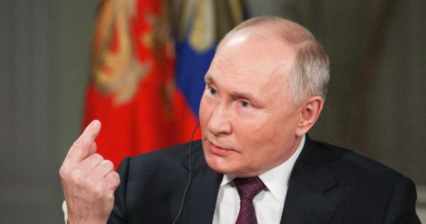 プーチン氏、侵略を改めて正当化「ロシアだました」と欧米を批判　米元司会者のインタビューに