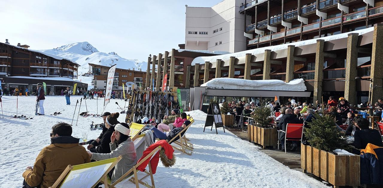 欧州セレブが集う、冬山スキーに行ってみた。1泊100万ホテルが当然日本のリゾートは「激安」