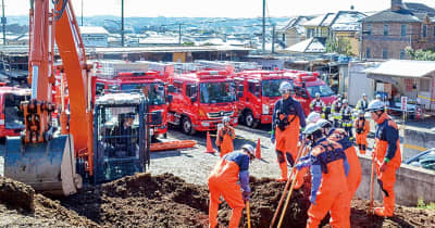 土砂災害から救出訓練 消防と横浜建設業協会が連携　横浜市青葉区