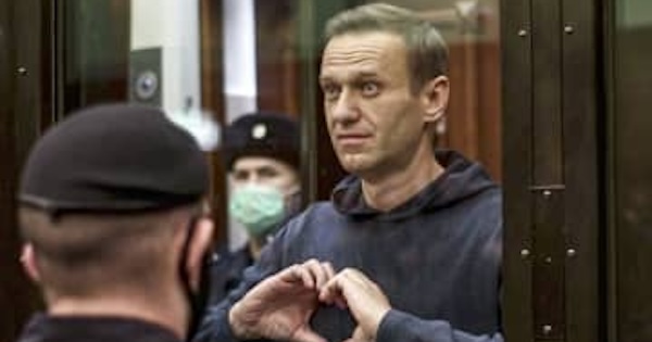 ナワリヌイ氏は「突然死症候群」　ロシア当局が母に説明、陣営反発