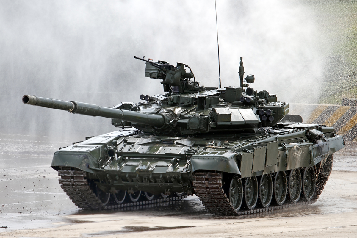 ロシア軍、最新のT-90戦車を一度に4両失う　攻勢の裏で損害ますます拡大