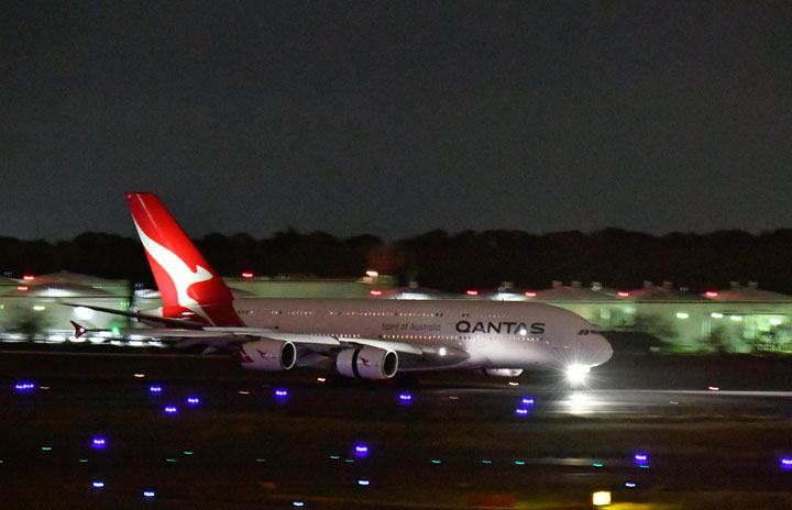 カンタス航空、A380をシドニー悪天候の救済便投入　メルボルンから3便分485人