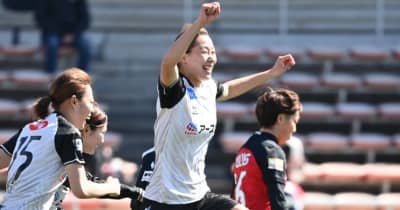 うなこちゃんグッズでPR 5月25日、浦和うなぎまつり Tシャツ、湯飲み