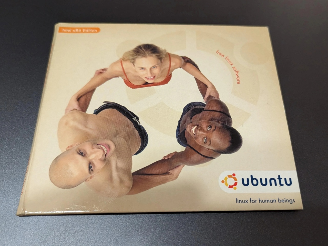 Canonical設立から20年、世界を変えてきたUbuntu Linuxの歴史を