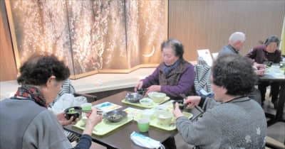 高齢者の食事 仲間と楽しく　福島県田村市滝根町で「みんなの食堂」　一人暮らしの孤食改善へ