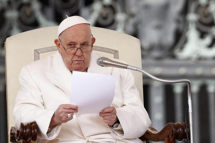 ローマ教皇、ウクライナ名指し避けて戦争非難　ロシアは賞賛