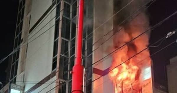 【火事】広島市中区流川町の繁華街でビル火災　けが人なし