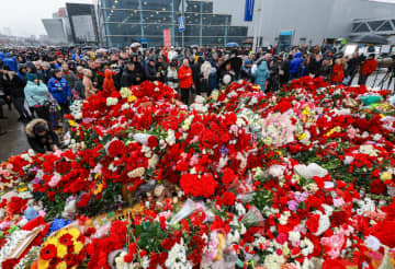モスクワ銃乱射の死者137人に　拘束のテロ犯4人は外国籍