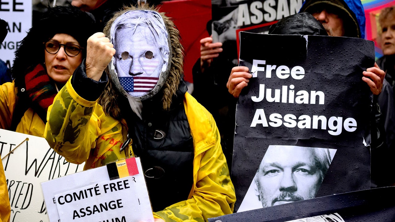 WikiLeaks創設者のジュリアン・アサンジが、米国への移送を「回避」したことの意味