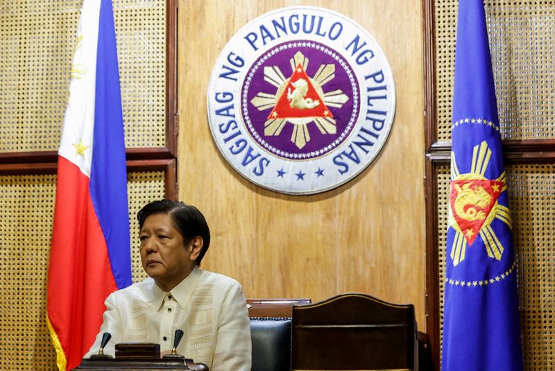 フィリピン、海上保安強化へ大統領令　南シナ海で中国と緊張高まる