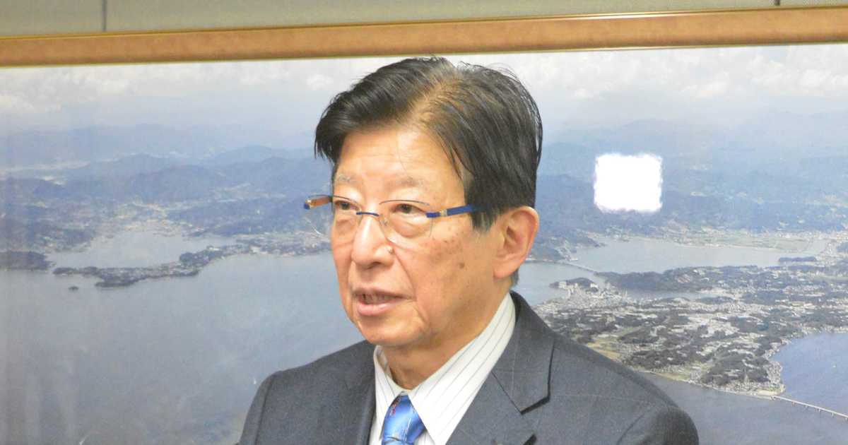 静岡の川勝知事が辞意表明　新規採用職員への職業差別訓示で批判