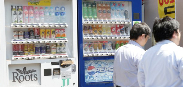 サントリー ｊｔの飲料自販機事業を１５００億円で買収 日本コカ コーラを追撃