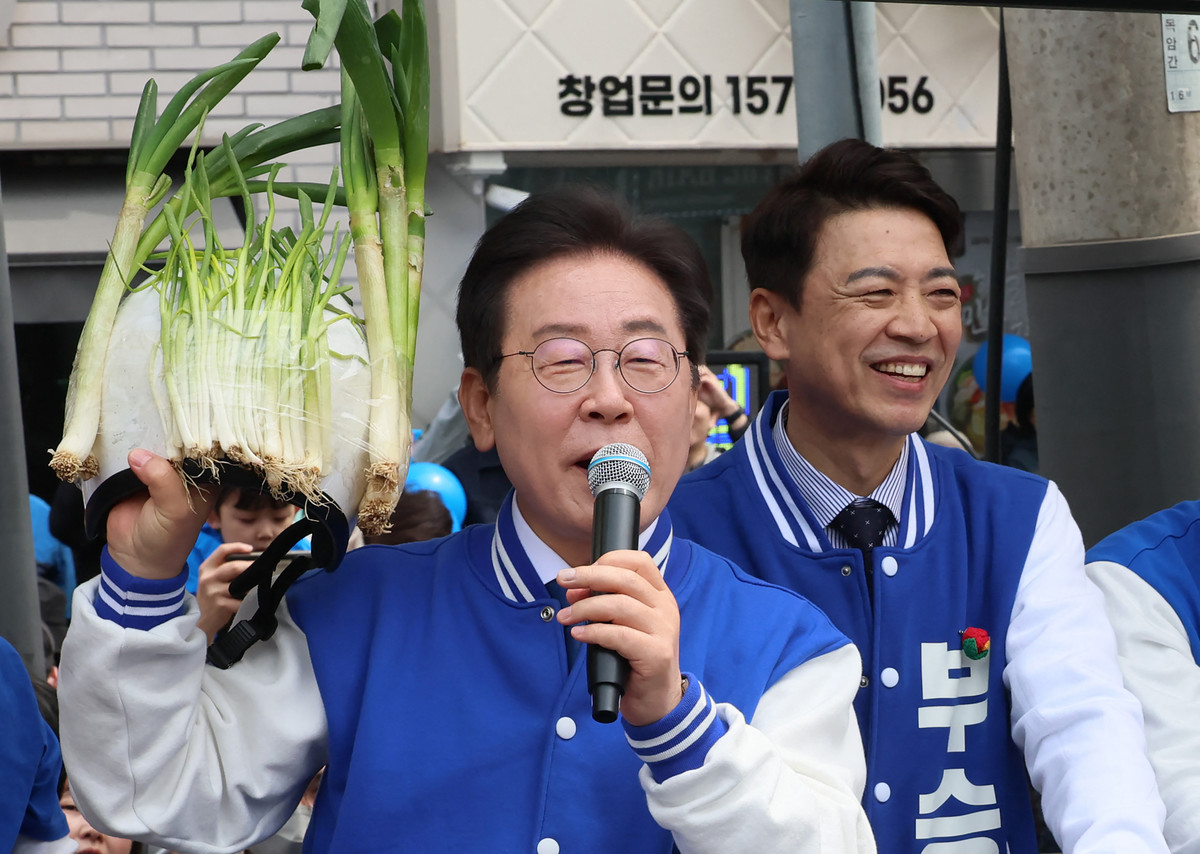 長ネギ持ち込み禁止で物議＝大統領批判のシンボル―韓国総選挙
