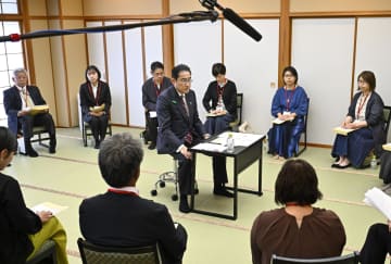 首相に「党員として恥ずかしい」　島根で車座対話、参加者が苦言