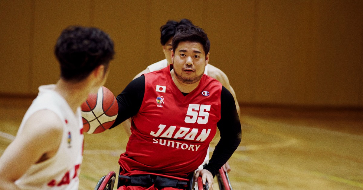 「チャンピオン」が車いすバスケットボール日本代表の新ユニホームを発表　「紅」を基調として情熱を表現
