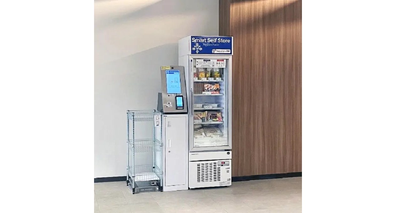 慶應義塾大学の学生寮に「セルフレジ決済型 冷凍スマートショーケース（仮称）」設置　冷凍弁当やサンドイッチ、ラーメン等を無人販売
