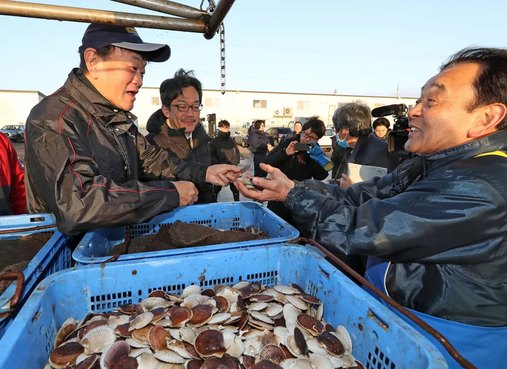 能取湖のホタテ稚貝出荷本格化 昨春大量死 (北海道新聞 どうしんウェブ)