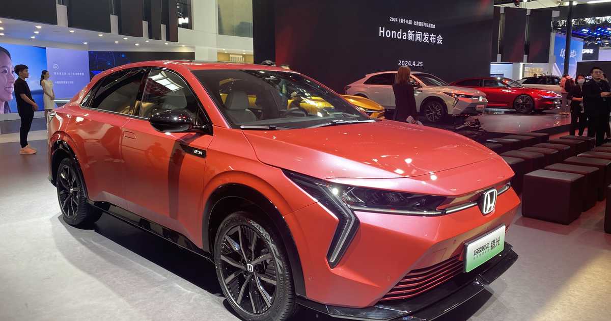 北京モーターショー開幕　世界最大市場で国内外メーカーがＥＶ競う　日本勢も新モデル公開