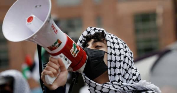 【解説】 米大学のガザ戦争抗議、学生らは何を求めているのか