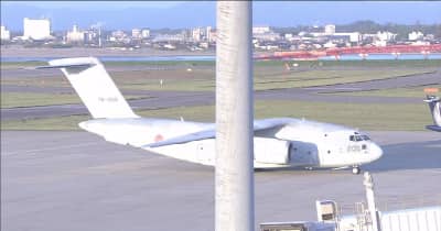 【速報】「左側の窓が外れた」と緊急事態宣言　新潟空港に入間基地所属の航空自衛隊輸送機が緊急着陸　新潟空港は一時閉鎖