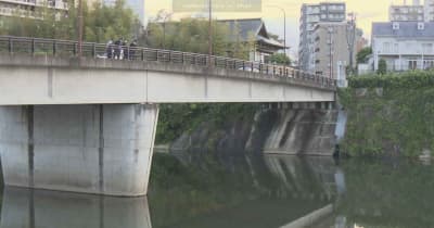 広瀬川で「人が浮いている」との通報　20代男性搬送もけがなし　仙台