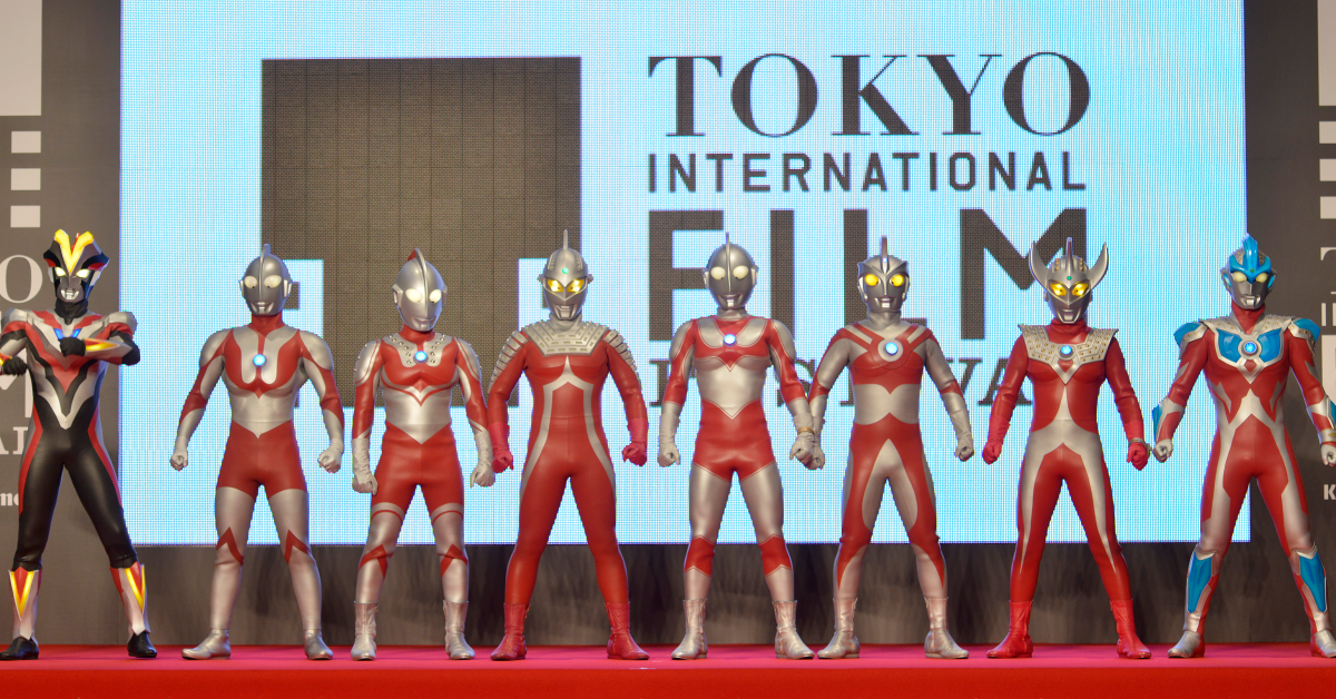 中国限定　ウルトラマンカード　ウルトラマンシャイニングユナイト　ゴールドプロモ 中国限定 ウルトラマンカード ウルトラマンシャイニングユナイト