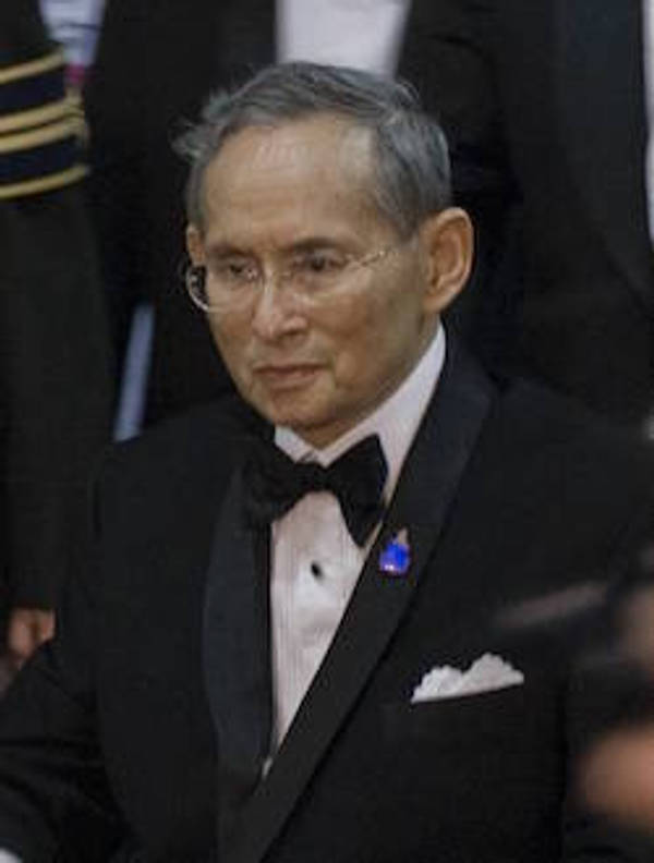ASEANで唯一独立を保ったタイ。危機を救った伝説の名君