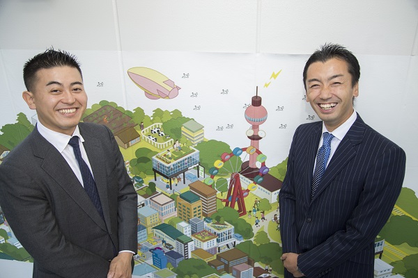 創業者の高橋伸彰氏（左）と10月から社長を務める能美裕一氏（右）　撮影：福田俊介