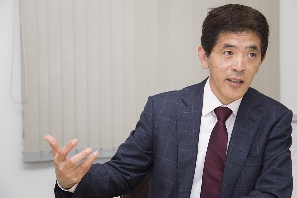 野球界のイノベーターが明かすロッテ改革の舞台裏