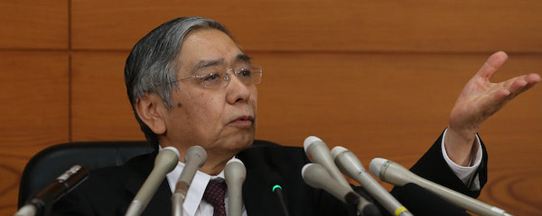 Japan Adopts Negative-Rate Strategy to Aid Weakening Economy