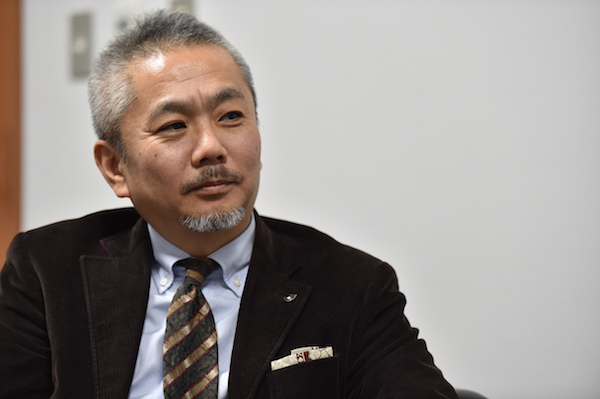 出井宏明（でい・ひろあき） 50歳。横浜国立大学卒。リクルートを経て、2013年7月に公益社団法人日本プロサッカーリーグ（Ｊリーグ）へ。事業・マーケティング統括本部長を務めている