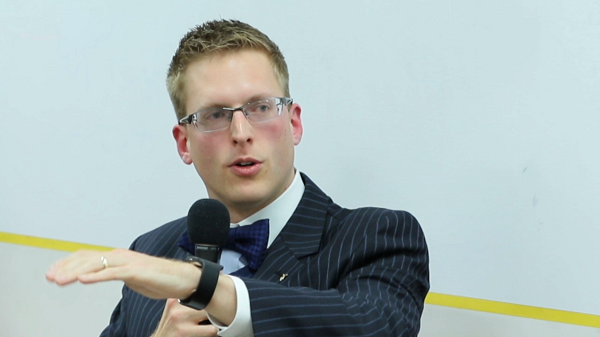 Why 日本の会社は非効率すぎる