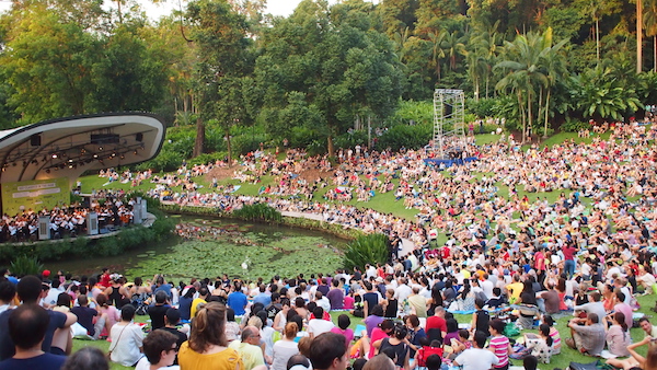 ポケモンgoはaseanで新エンタメ化 ビジネスに波及するか