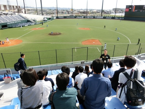 ホークスと学会がタッグ プロスポーツビジネスが向かう先