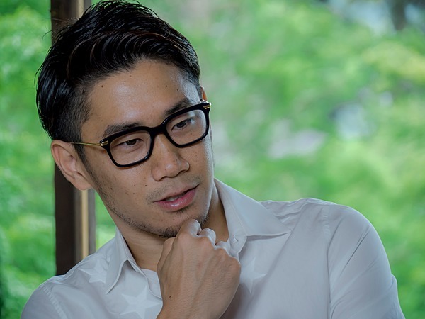 Shinji Kagawaのプロフィール