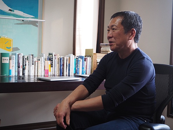 佐々木俊尚 現代を生きるコツは 広く弱くつながること