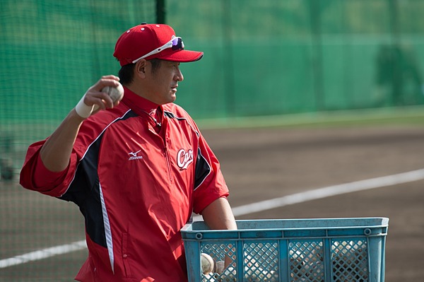 石井琢朗 実使用 広島カープ スパイク （貧打を変えた石井琢朗