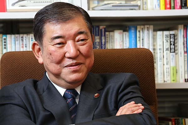石破茂 このままだと日本は終わる 今 鳴らしたい3つの警鐘