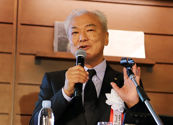 出前館 会長 Cccのカリスマ創業者に 女増田 と呼ばれて