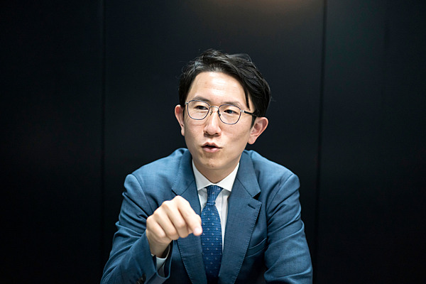 林 良太 古い金融インフラが日本をダメにしている